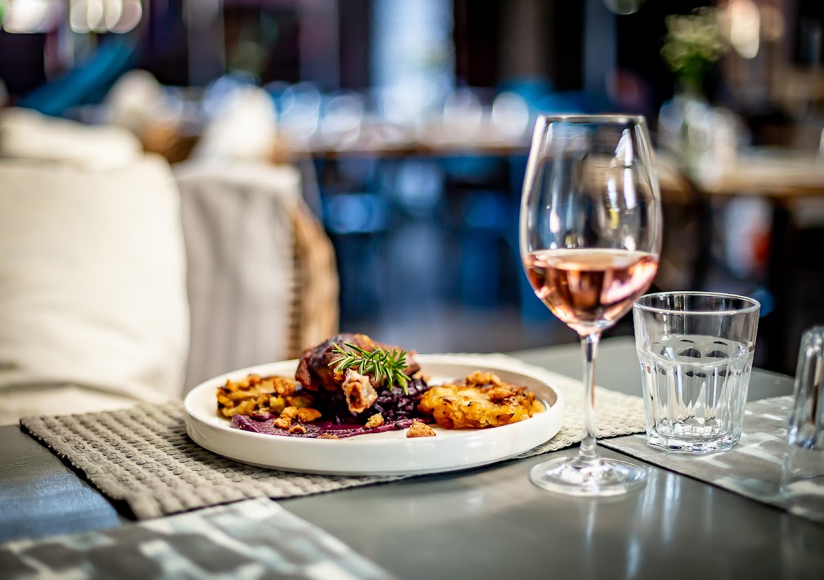 Joe Bácsi Restaurant-3